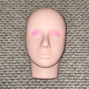 Mannequin Head